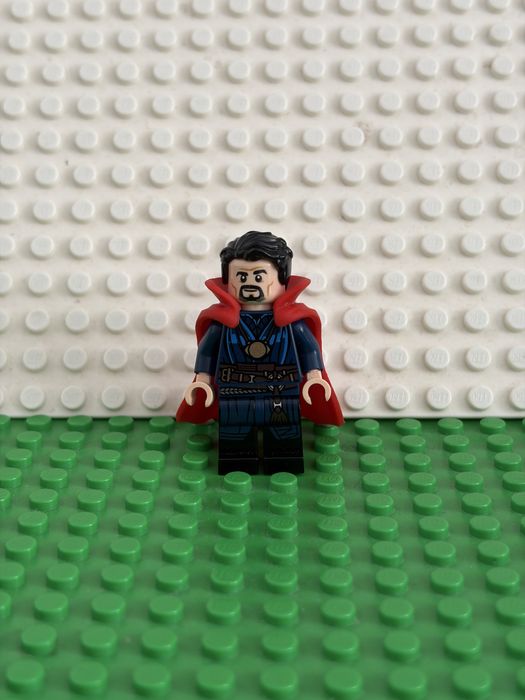 Lego фигурки разные