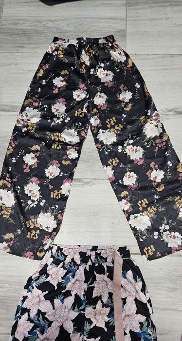 Lot pantaloni femei S