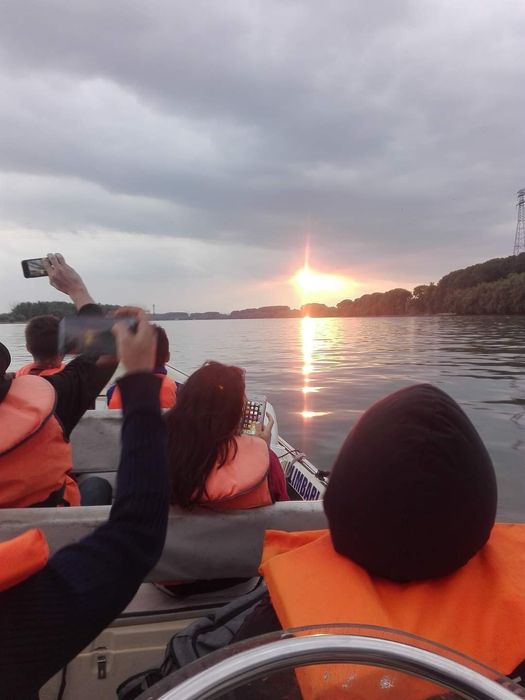 Ecursii cu barca in delta dunarii