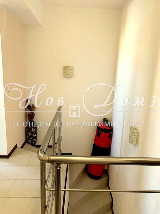 Продава се Тристаен апартамент в Варна, Лятно кино Тракия - 101 кв.м за 2357 €/кв.м - Снимка #15