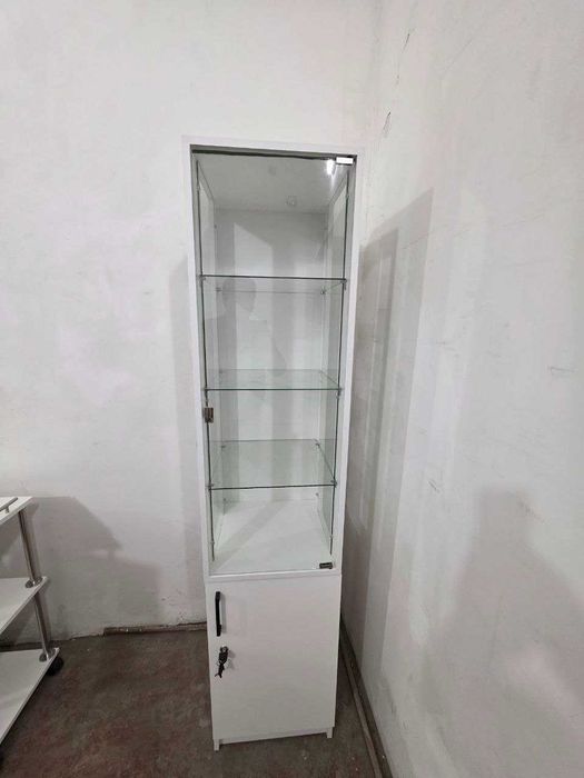 Салон ва косметология учун шкаф пенал