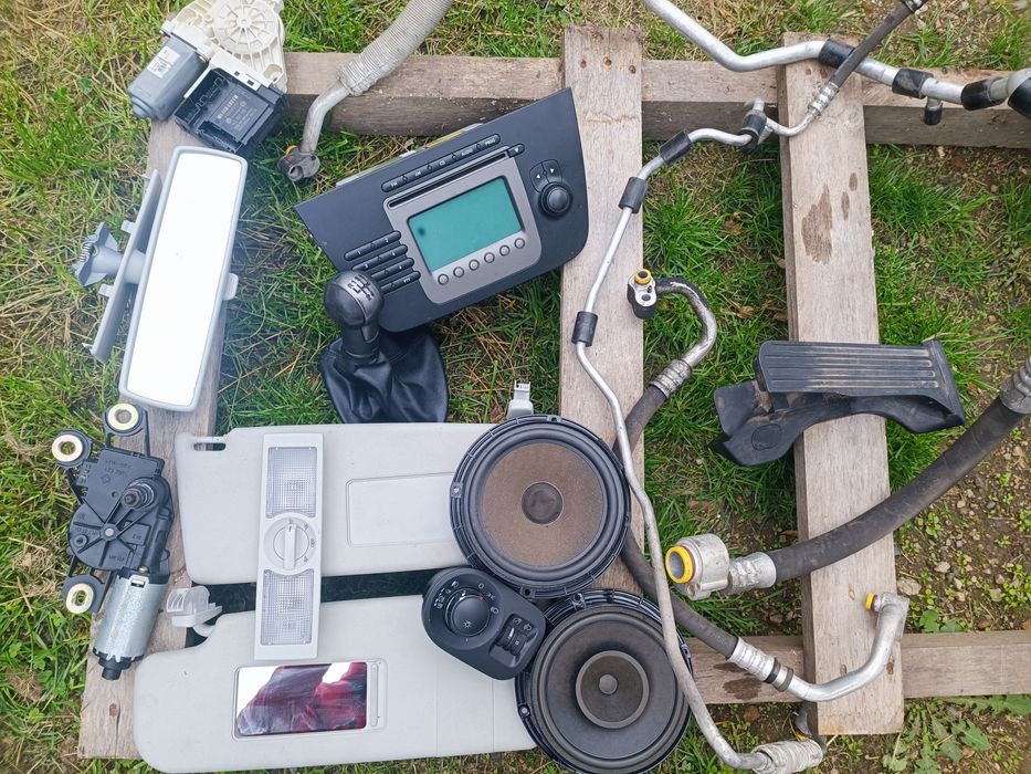 Останали части от Seat Altea 1.9 105 BJB