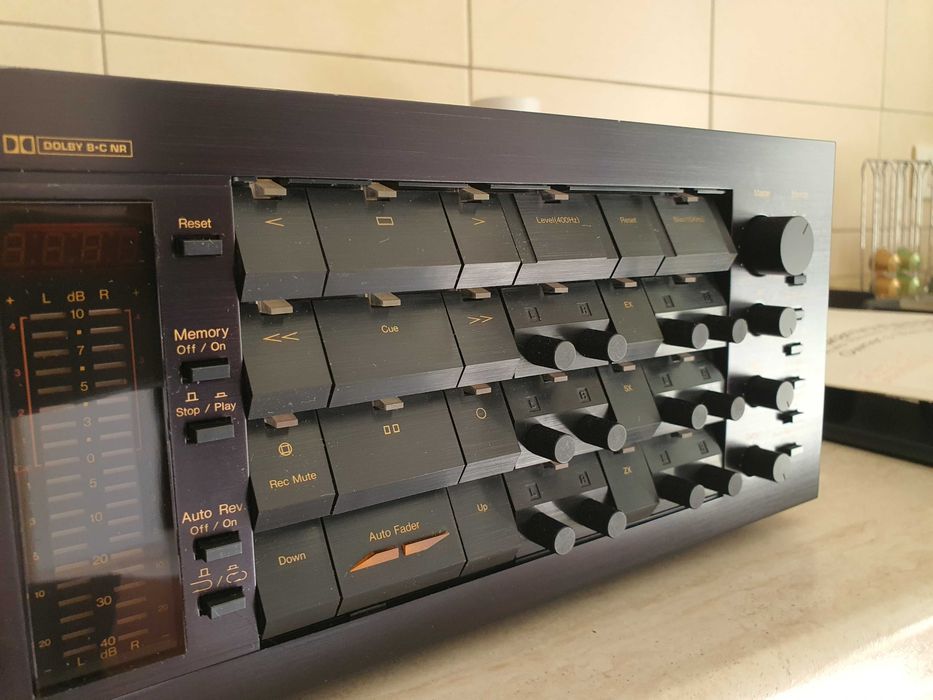 Nakamichi DRAGON - arata foarte bine, functioneaza foarte bine