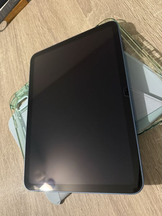 Apple IPad 10th 64gb