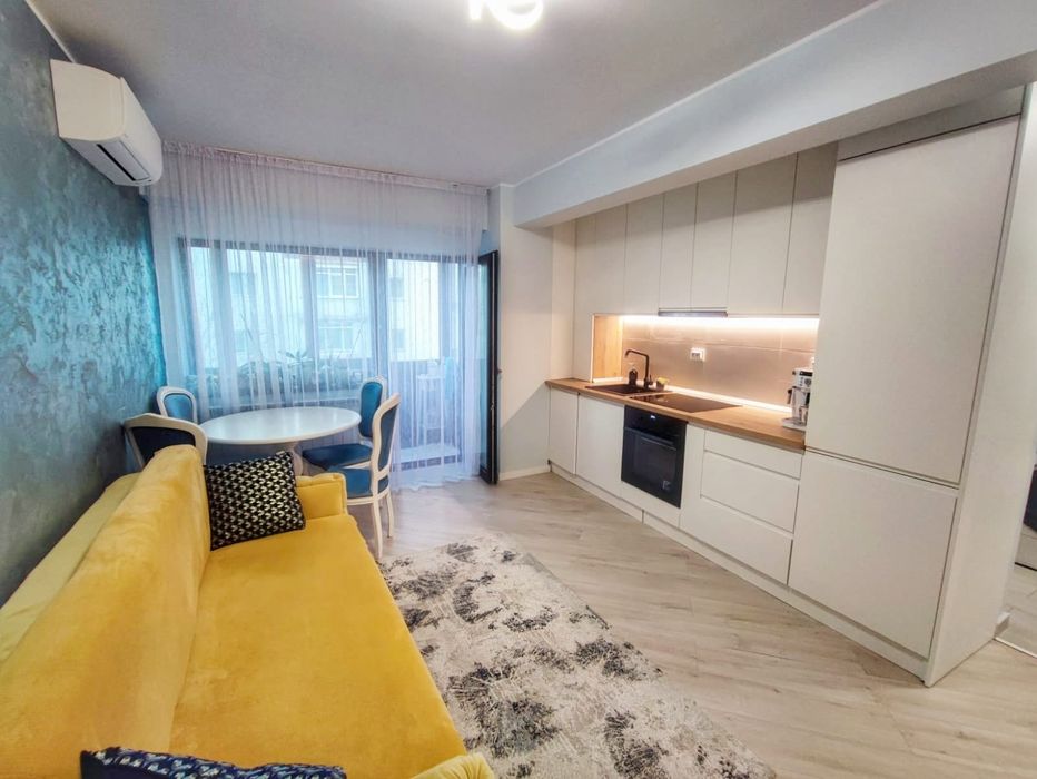 Vand apartament bloc nou zona centrala