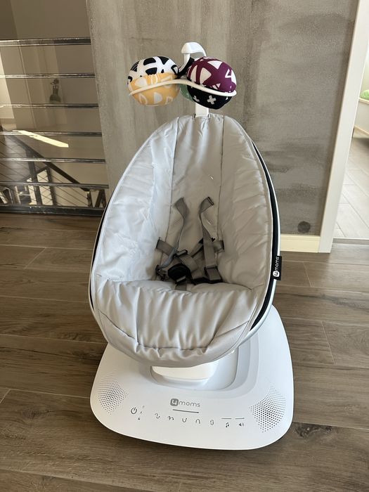 Balansoar Bebelusi 4MOMS MamaRoo 5.0