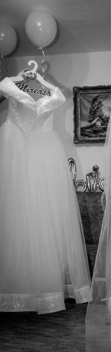 Vand rochie alba de mireasa S