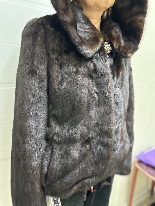 Норковая шуба коричневая