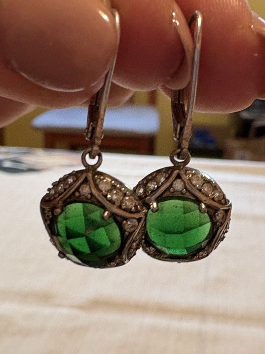 Сребърен комплект с изумруди