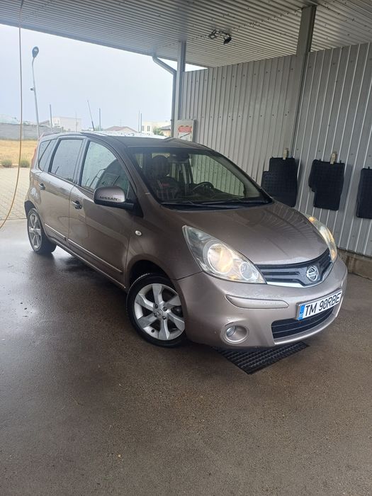 Nissan note 2011