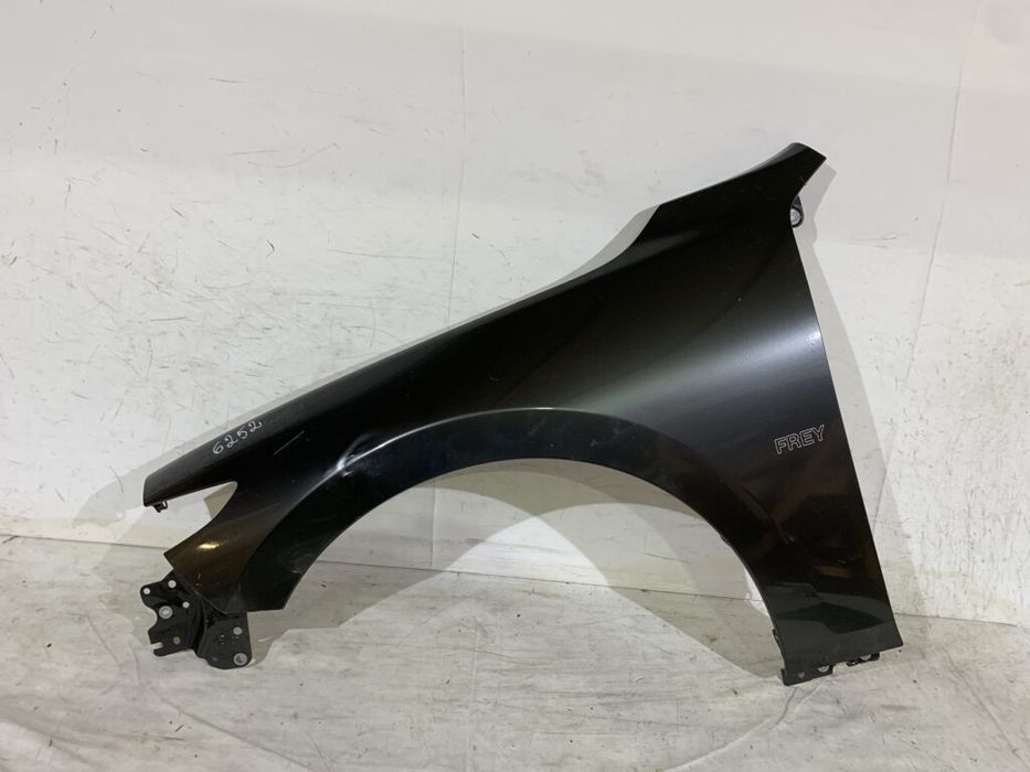 Aripa stanga fata, Mazda 3, 2019, 2020, 2021, 2022, 2023, 2024.