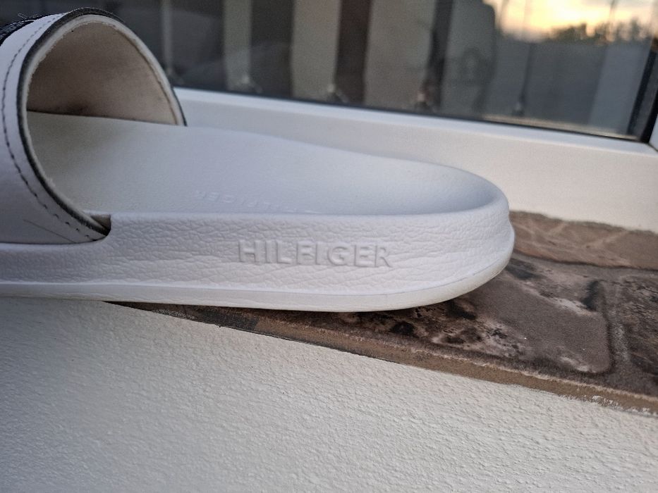 Papucii Tommy Hilfiger