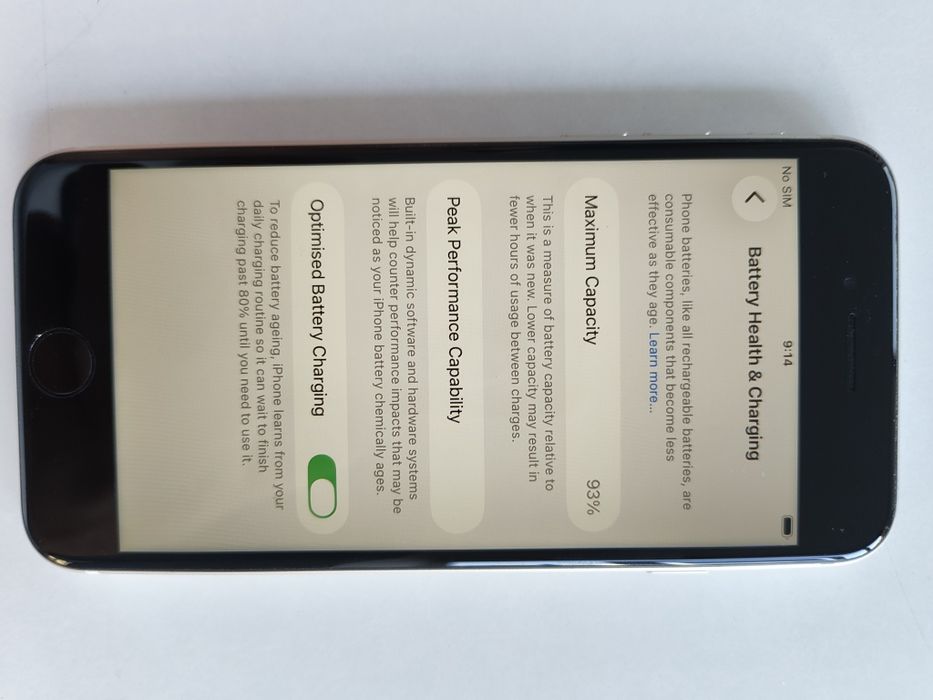 iPhone SE 2022 64gb 93% battery health