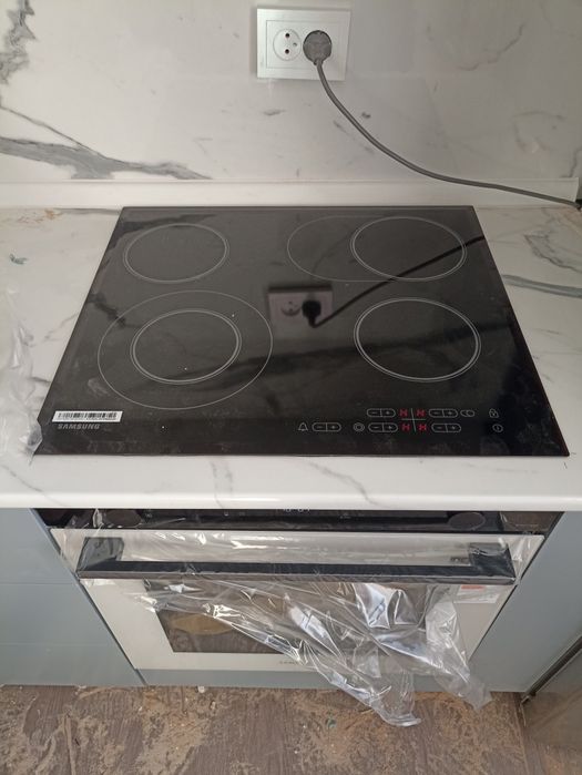 Продам кранштейн ТВ новый!