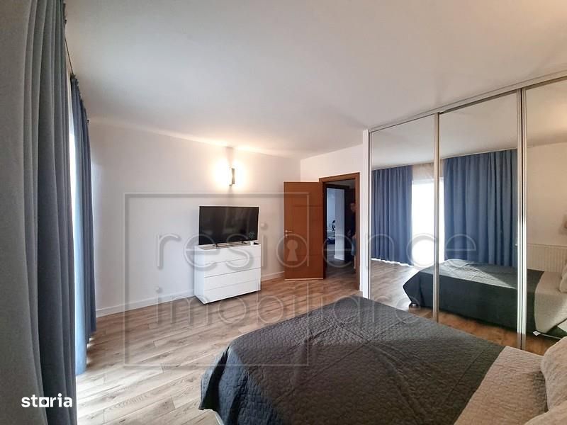 Penthouse renovat 5 camere,  Buna Ziua, zona LIDL+Garaj