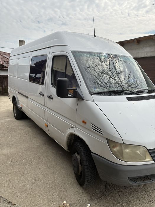 Mercedes Sprinter 413