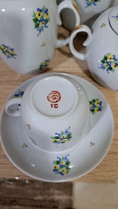 Красив руски сервиз за чай!