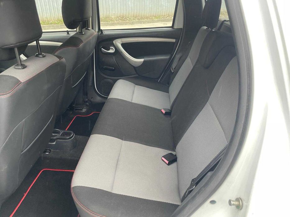 Vand Dacia Duster 4x4