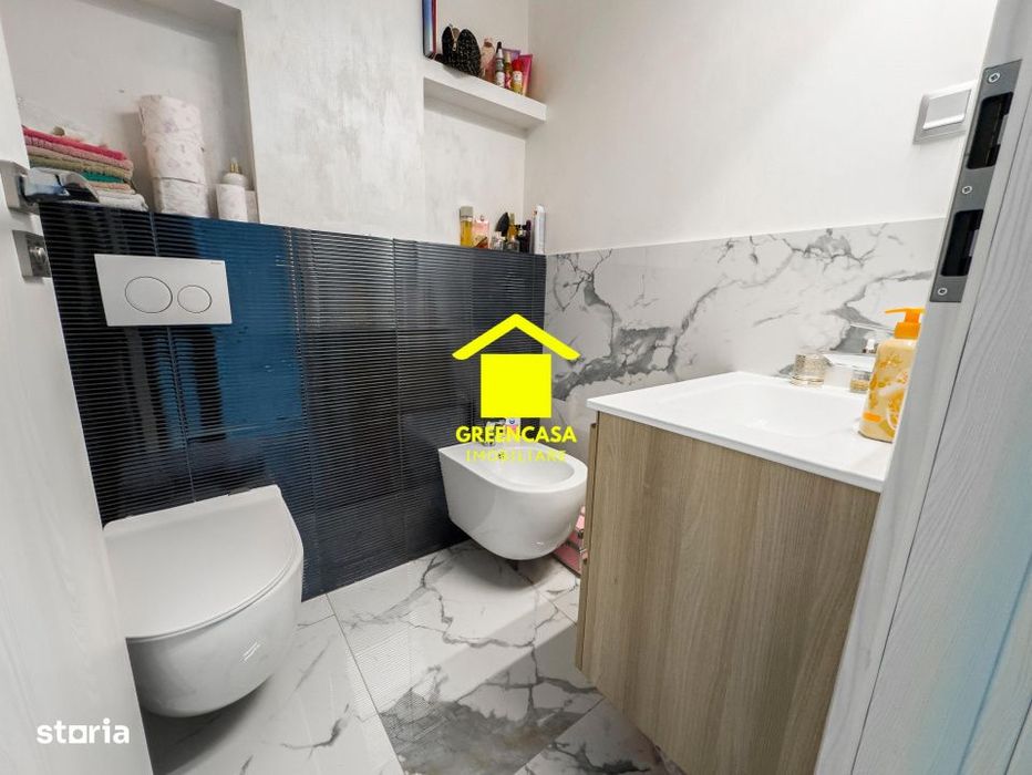 Apartament lux 3 camere, 70mp, zona Vivo