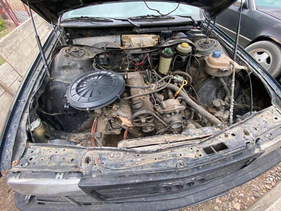 Avant Audi 1.8 литра