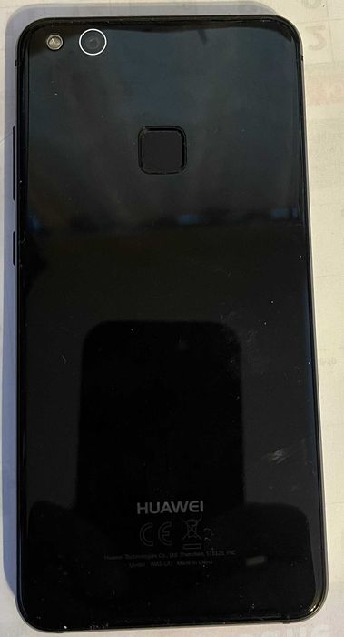 Продавам смартфон Huawei P10 Lite