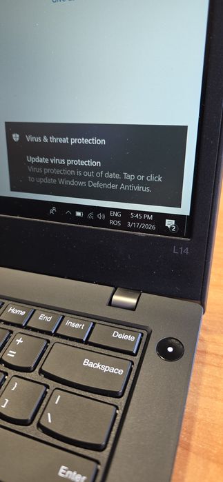 Vând laptop Lenovo ThinkPad L14 Gen 1,i7-10510U 8 GB RAM 256 Memo