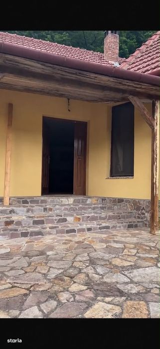 Oază de Liniște și Relaxare: Casă de Vacanță în Pădurea Neagră, Bihor