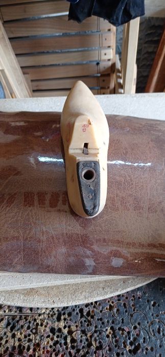 Продается обувние калодки материал капропласт