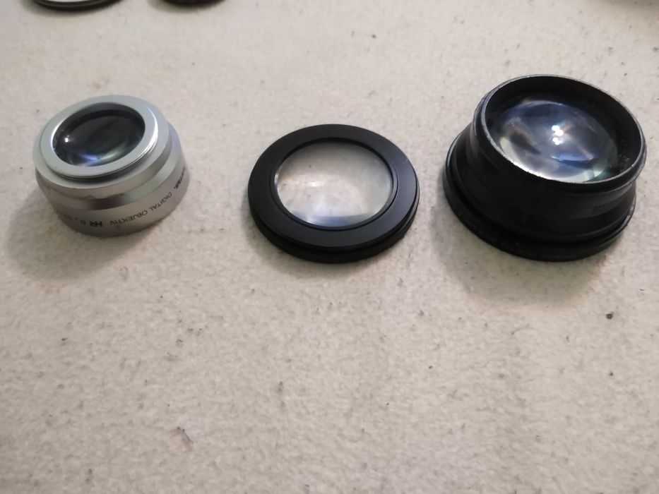 Accesorii foto-video -inele, parasolare, filtre, lentile