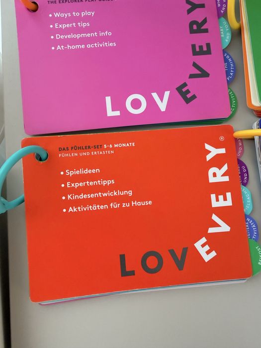 Интерактивни бебешки книжки “LOVEVERY” (play guides)