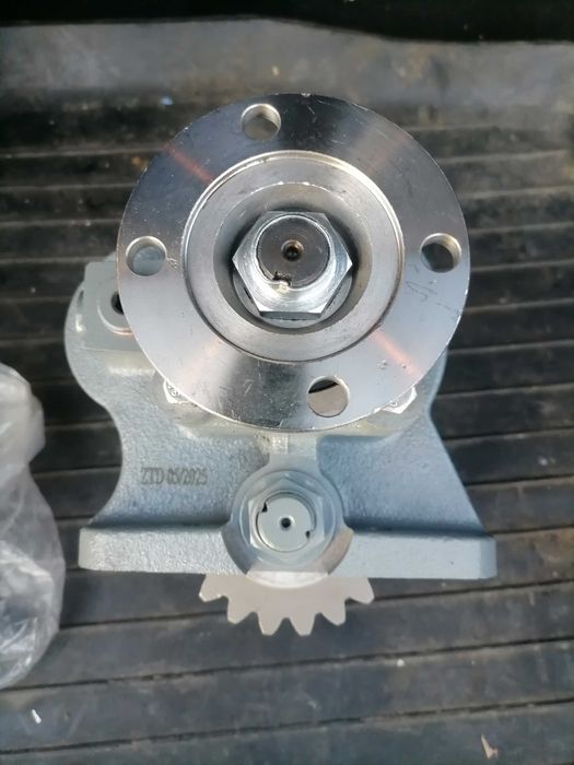 Продам раздатки на камаз автокран