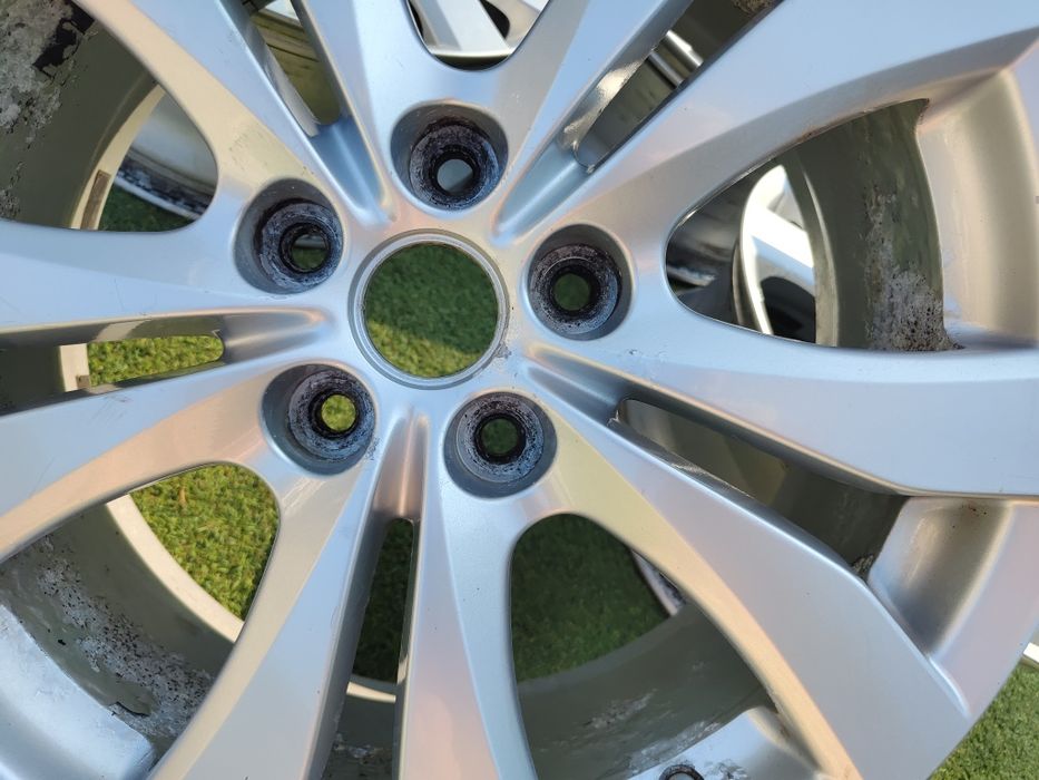 18 5x114.3 Mazda Kia лети джанти 5х114.3