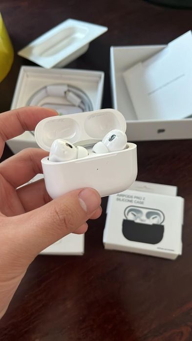 AirPods  Pro 2-4