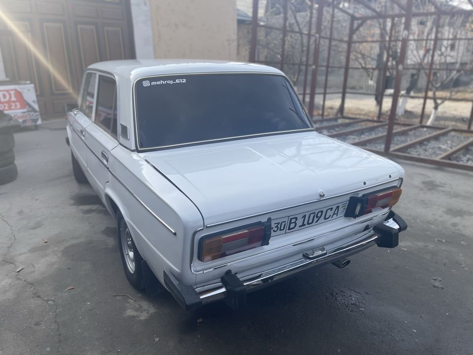 Lada.  vaz 21063