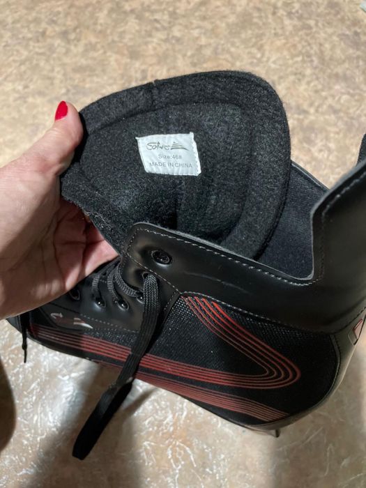 Хокейные коньки 45/46