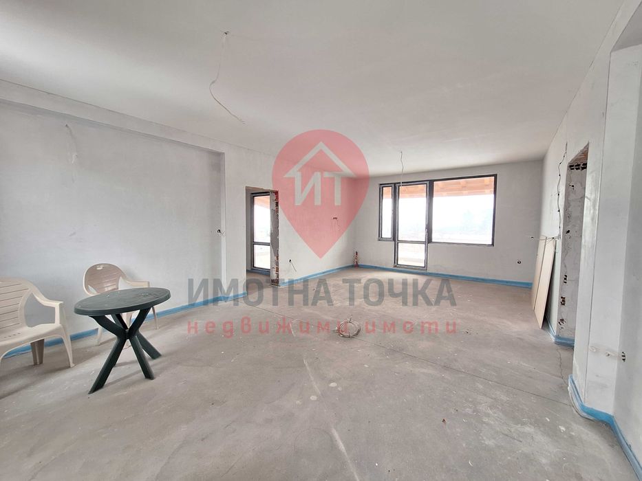 Продава се Къща в Асеновград - 420 кв.м за 474 €/кв.м - Снимка #8