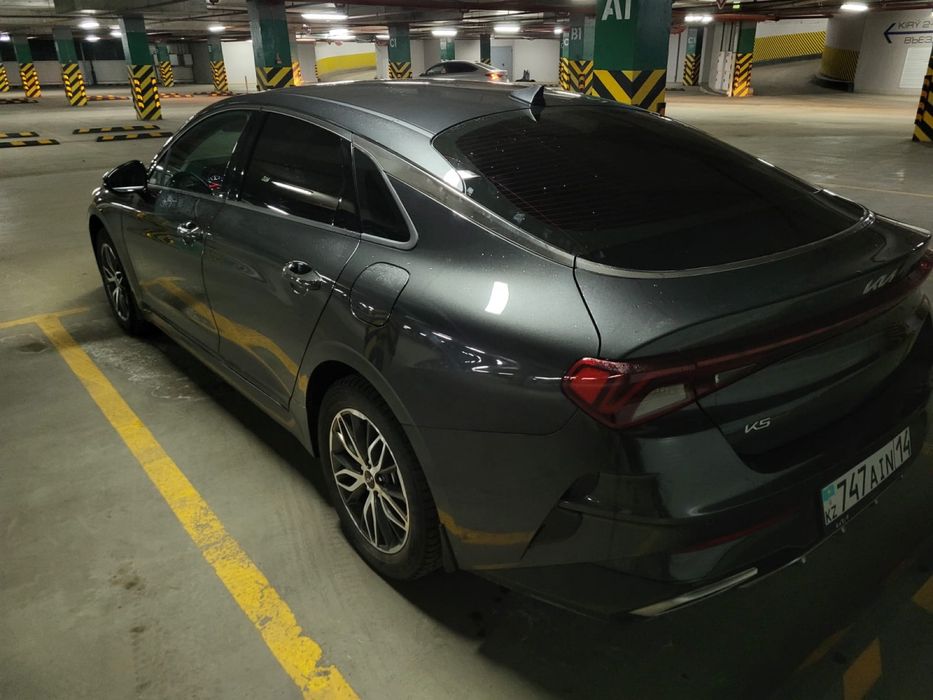 Продам Авто KIA-K5