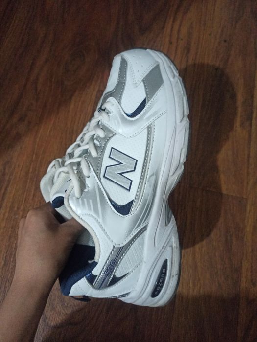 Продам мужские красовки