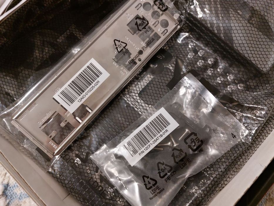 материнская  плата Gigabyte A620m.