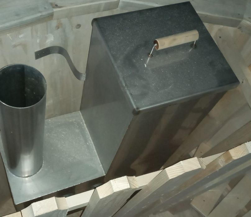 Vând Ciubăr din lemn masiv.