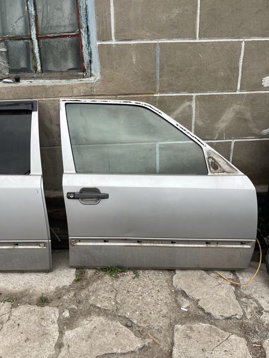 Двери мерседес 124