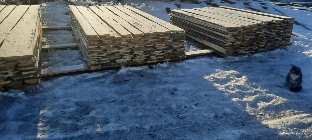 Продам необрезную доску
