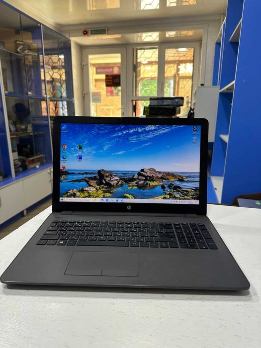 Ноутбук HP 250 G6