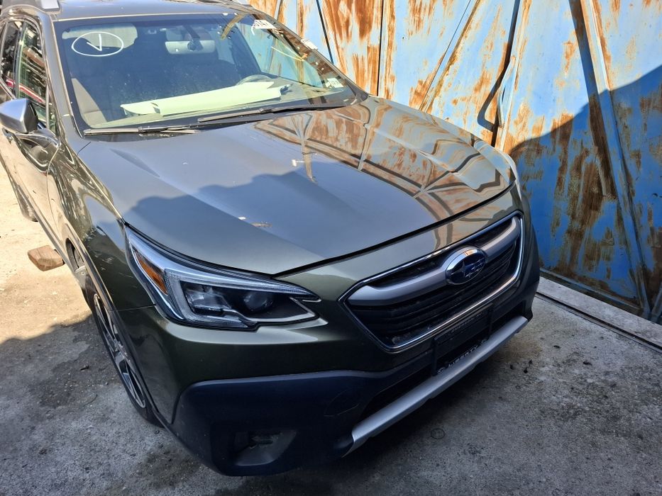 Субару Аутбек на части