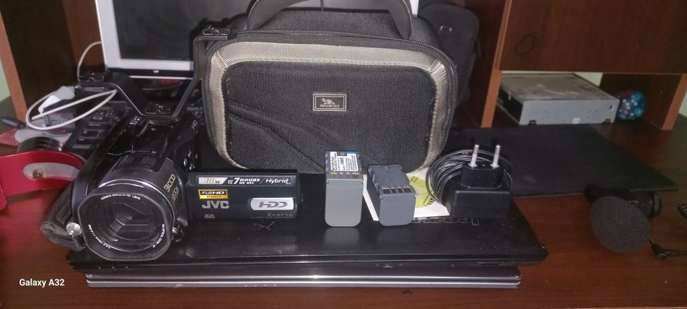 JVC Everio скидка бор