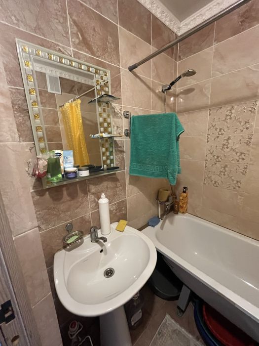 Продам 2 ком квартиру