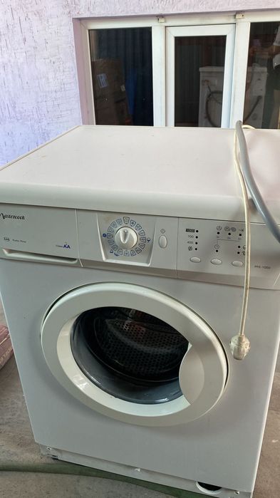 Продается стиральная машина