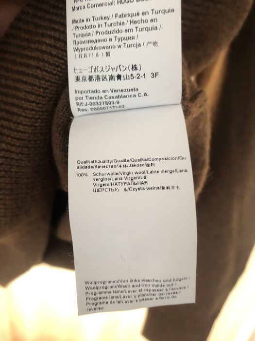 Pulovar nou Boss,marimea L