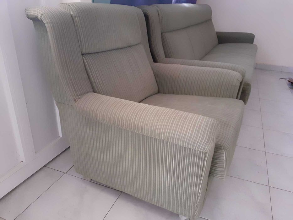 OFERTA set canapea cu fotoliu si masa lemn masiv cu gresie