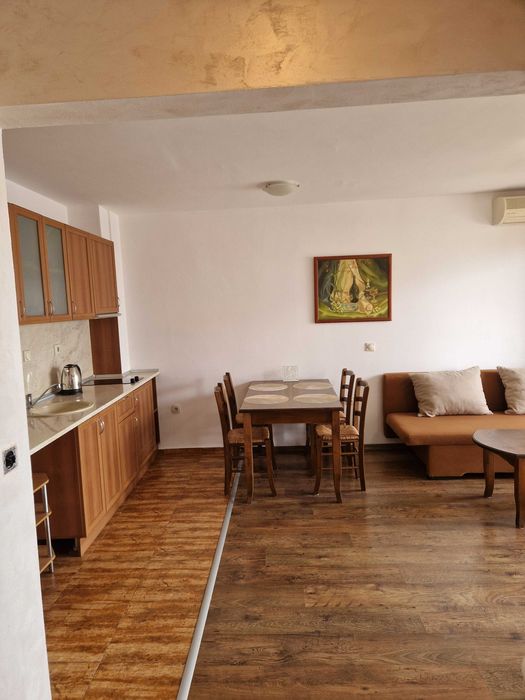 Апартамент Park & Sea Retreat. Близо до парка и плажа